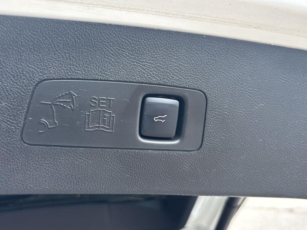 2024 Lincoln Corsair GT, PLUG-IN-HYBRID! TOW PACKAGE, TECH,HEATED SEATS Photo