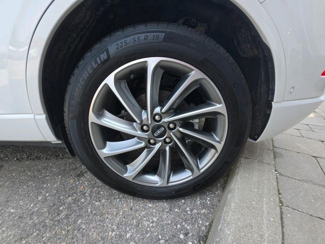 2024 Lincoln Corsair GT, PLUG-IN-HYBRID! TOW PACKAGE, TECH,HEATED SEATS Photo