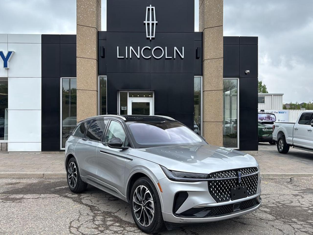 Used 2025 Lincoln Nautilus RESERVE for sale in New Hamburg, ON
