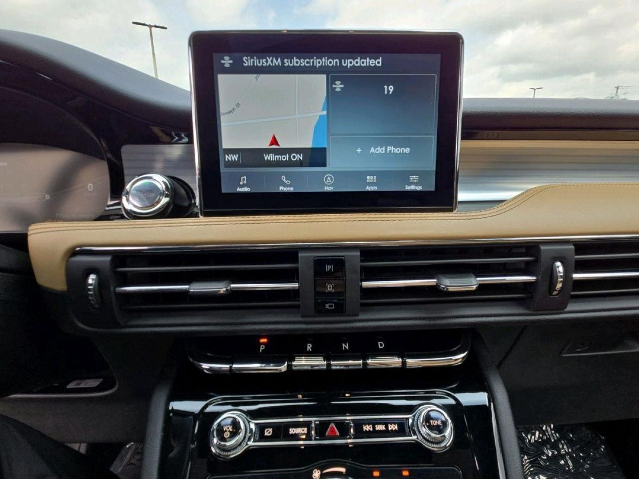 2022 Lincoln Corsair RESERVE, 20" RIMS, HEATED STEERING WHEEL,TECH PACK Photo