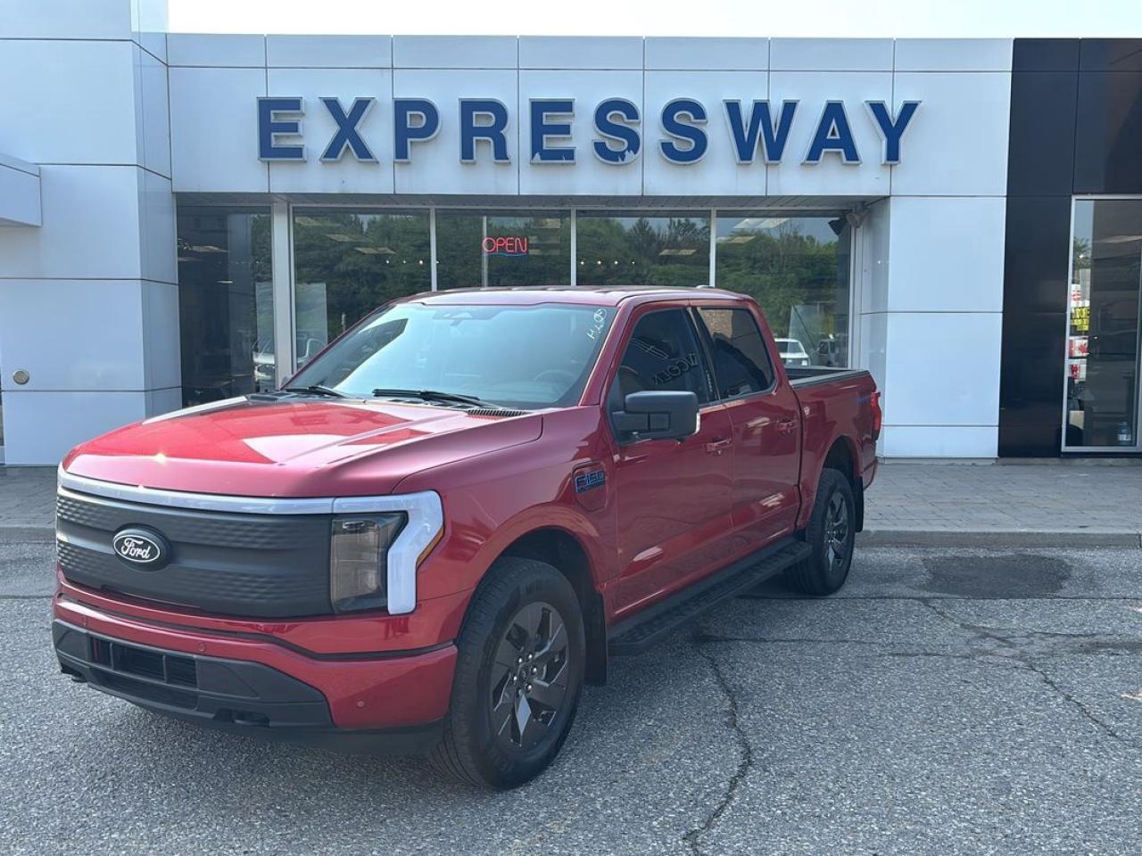 Used 2024 Ford F-150 Lightning Flash for sale in New Hamburg, ON