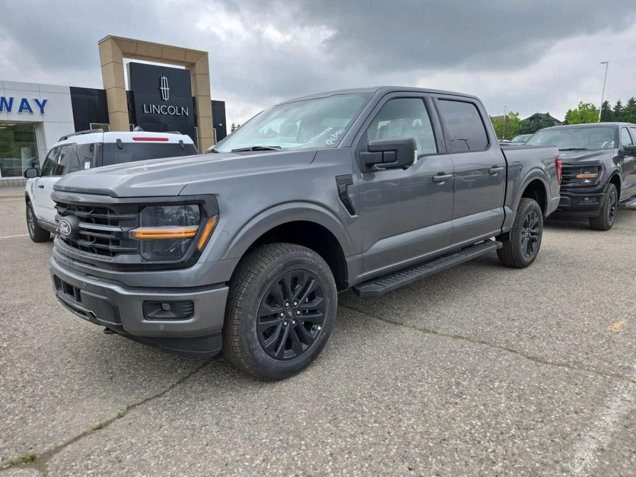 New 2025 Ford F-150 XLT for sale in New Hamburg, ON