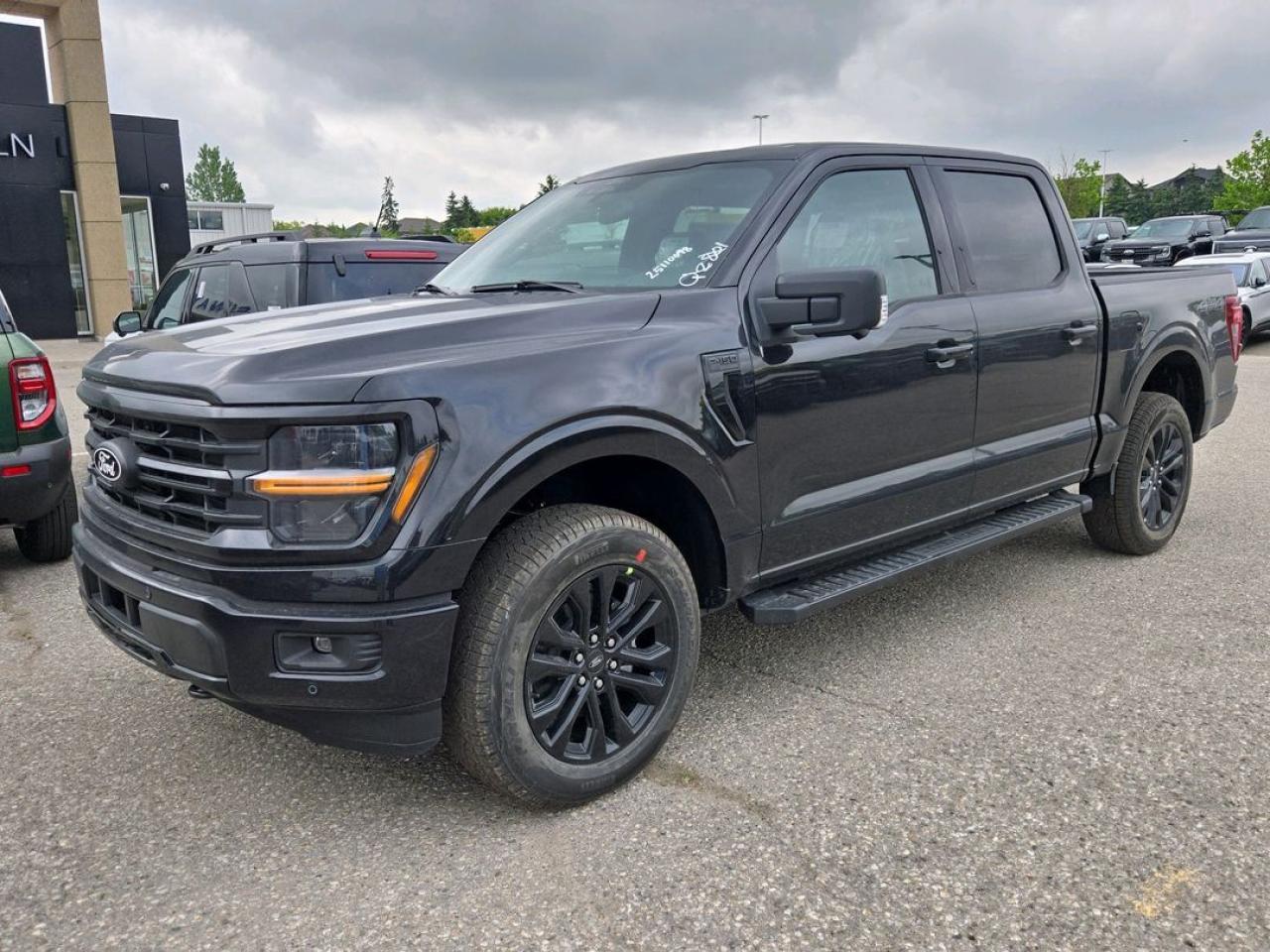 New 2025 Ford F-150 XLT for sale in New Hamburg, ON