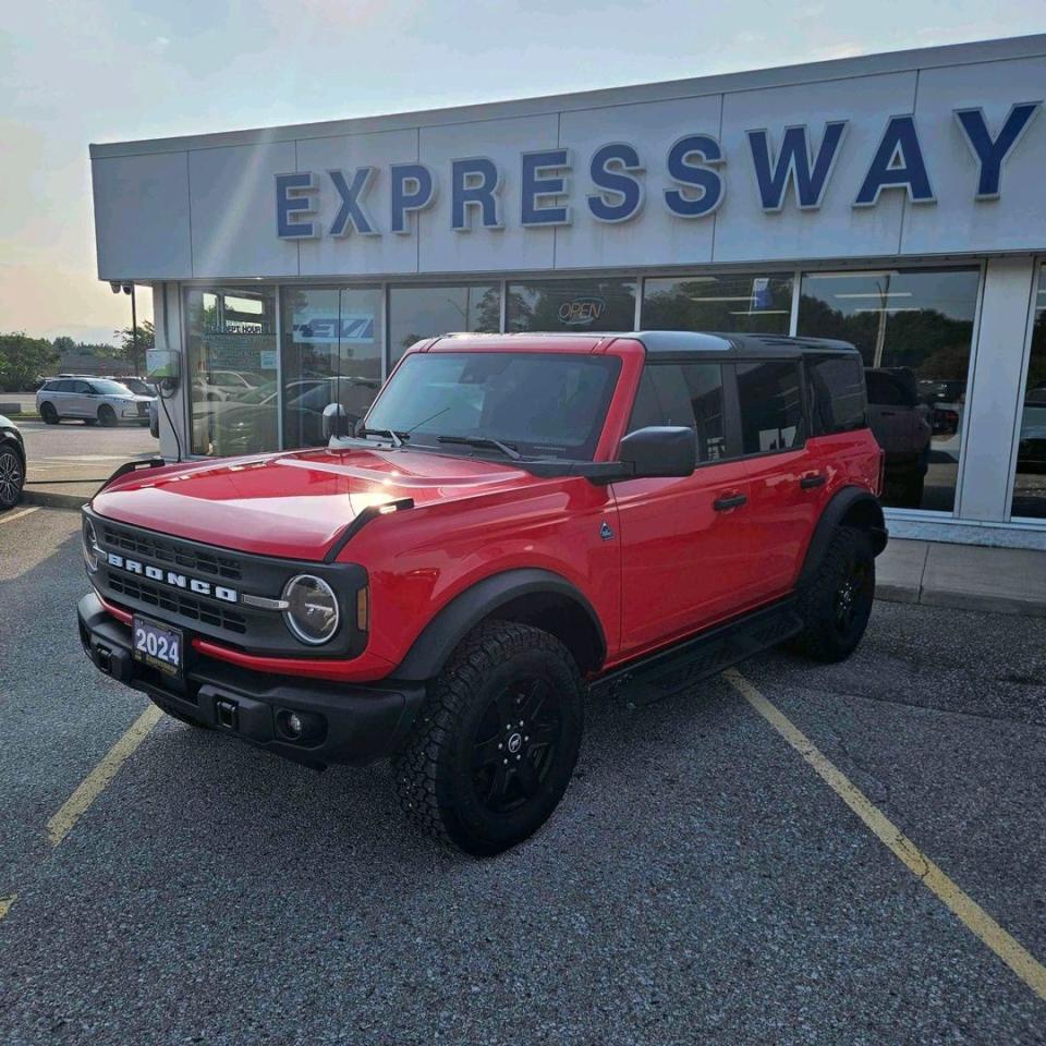 Used 2024 Ford Bronco Black Diamond for sale in New Hamburg, ON