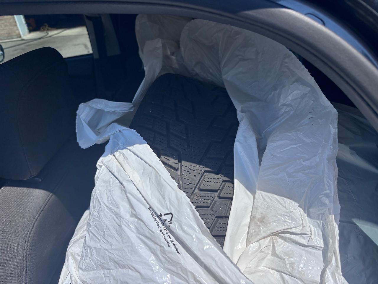 2016 Ford Focus LOW KM ICE COLD AC - Photo #12