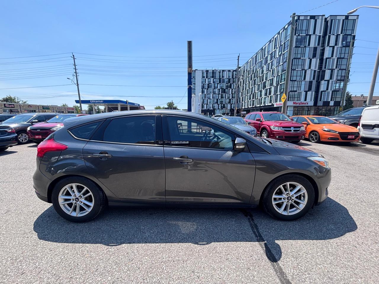 2016 Ford Focus LOW KM ICE COLD AC - Photo #6