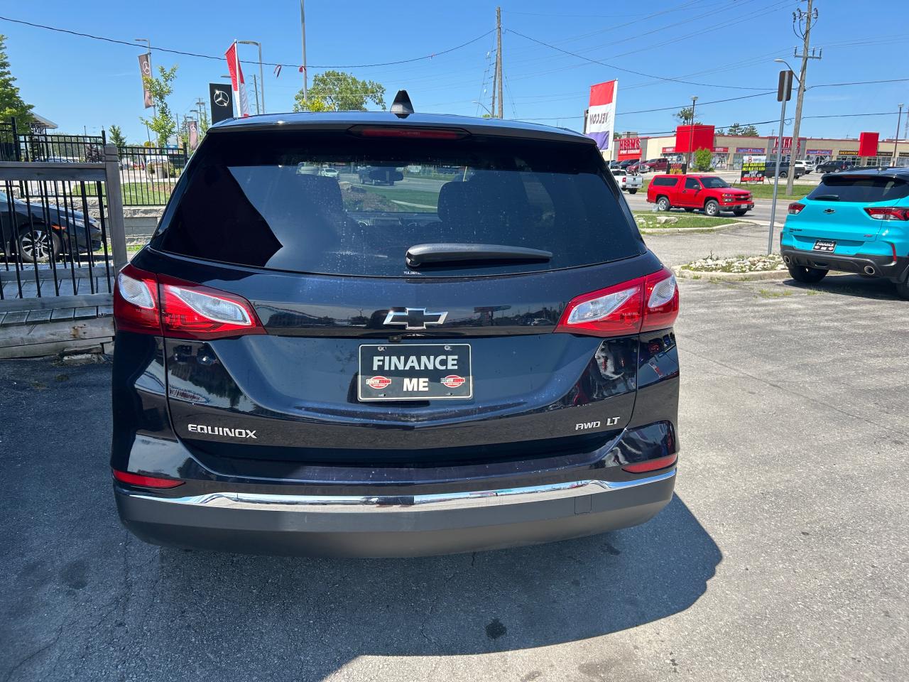 2020 Chevrolet Equinox LT Photo3