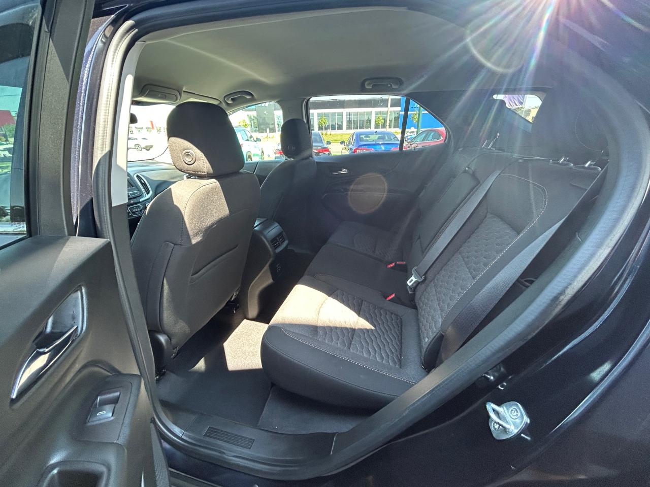 2020 Chevrolet Equinox LT - Photo #5