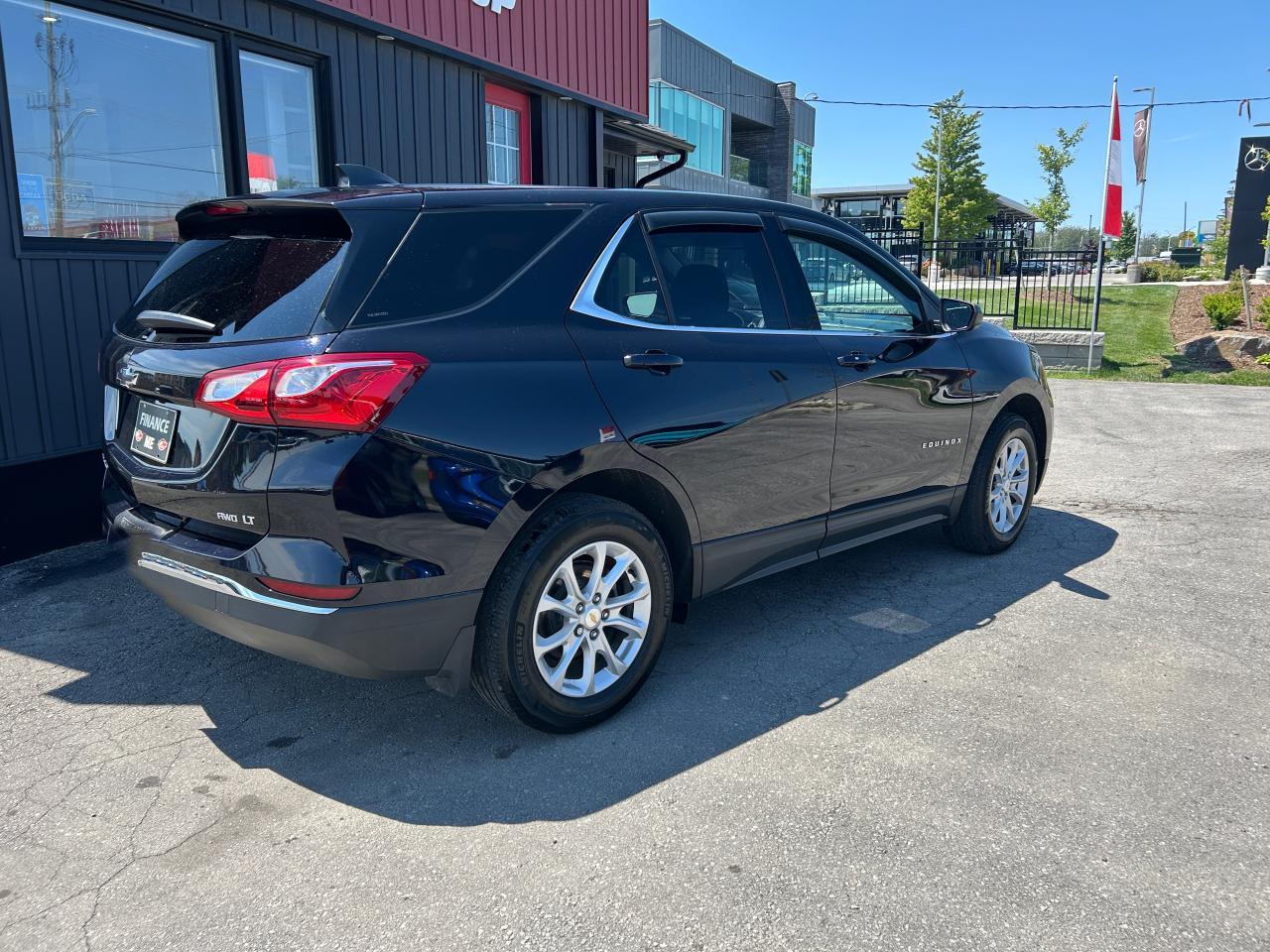 2020 Chevrolet Equinox LT - Photo #2