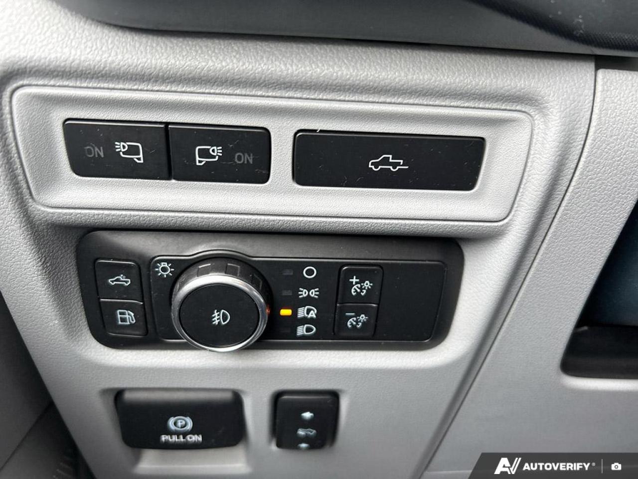 2022 Ford F-150 LIMITED / LEATHER / ROOF / NAV / HYBRID /CREW - Photo #14
