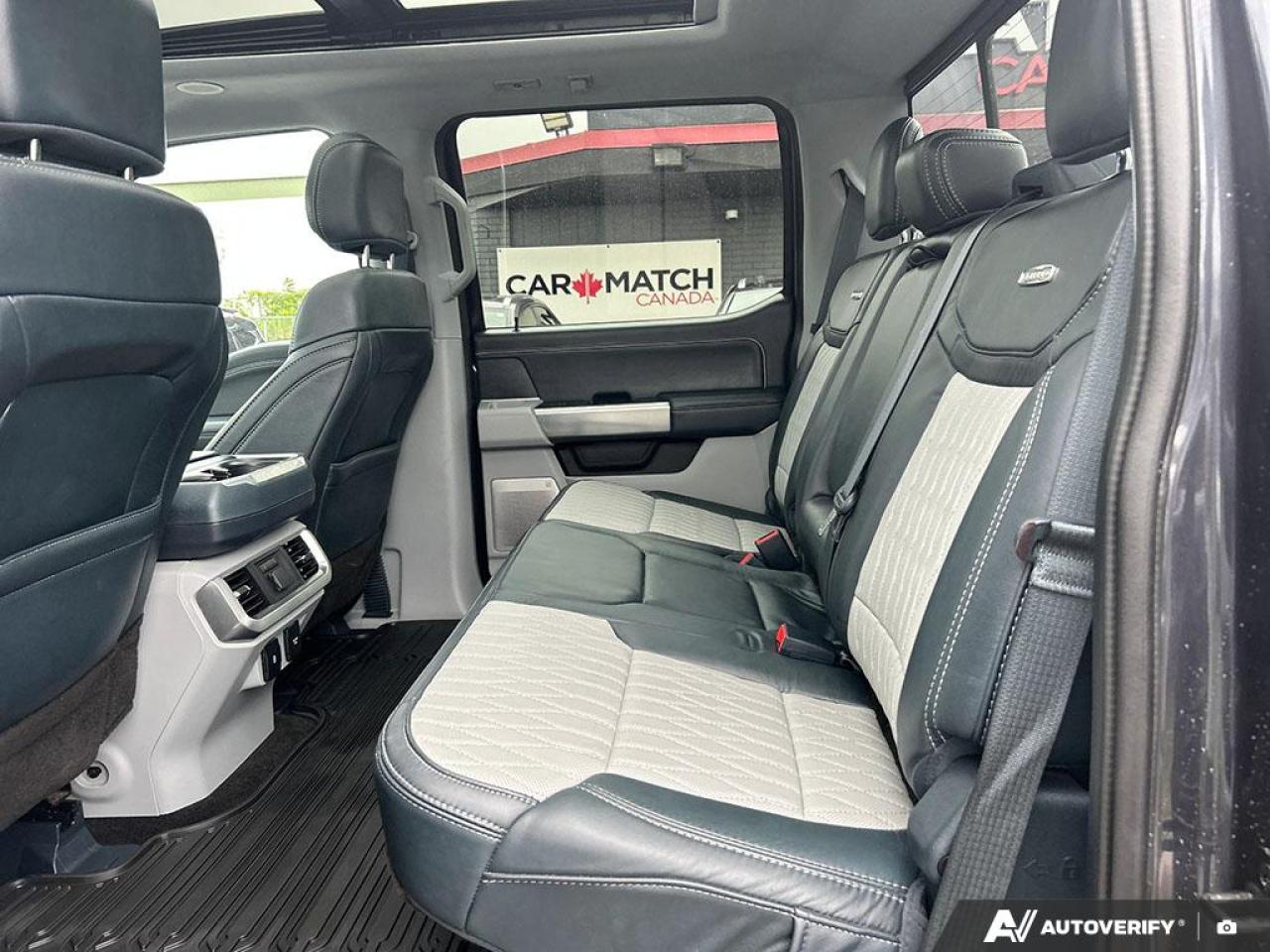 2022 Ford F-150 LIMITED / LEATHER / ROOF / NAV / HYBRID /CREW - Photo #8