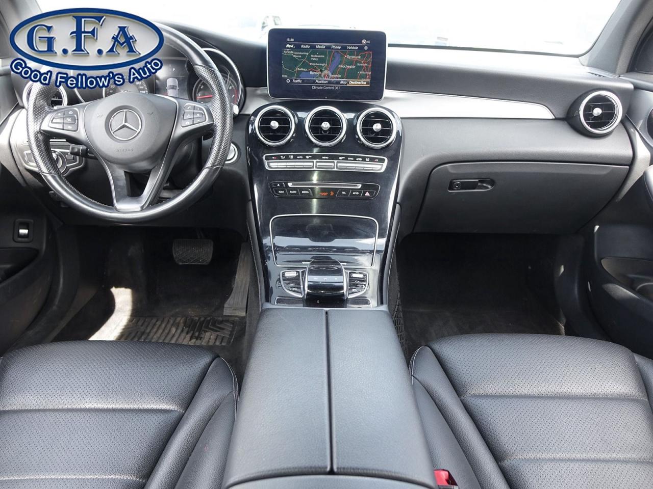 2019 Mercedes-Benz GLC-Class AWD, LEATHER SEATS, PANORAMIC ROOF, NAVIGATION, RE - Photo #11