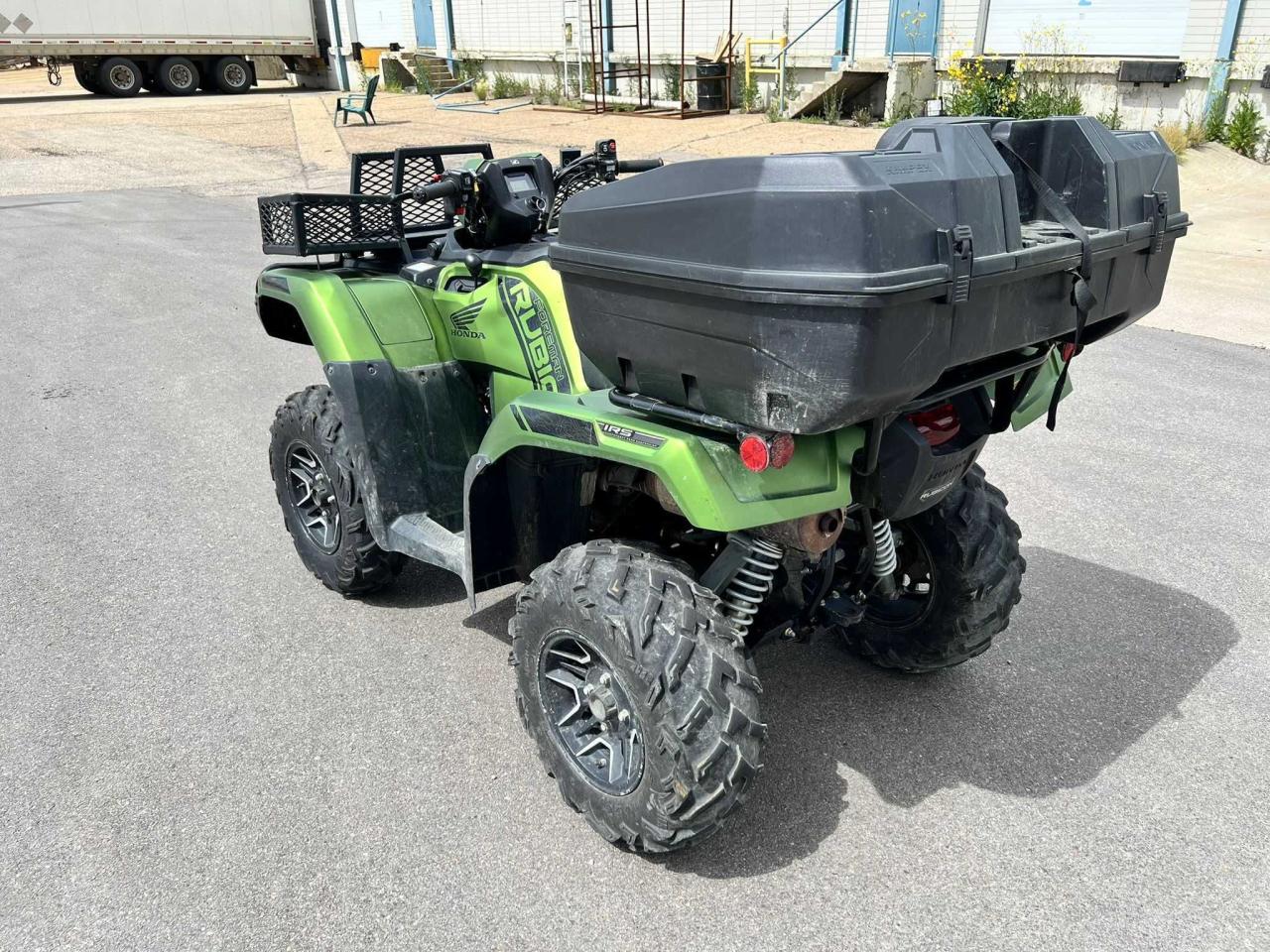 2020 Honda Rubicon Deluxe 520 - Photo #4
