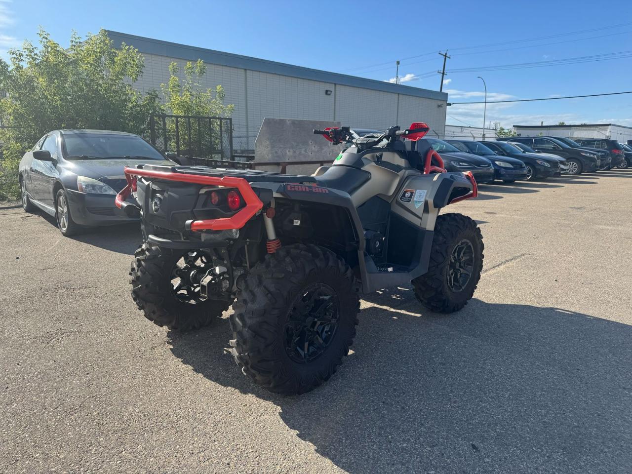 2023 Can-Am Outlander 1000R XMR  - Photo #6