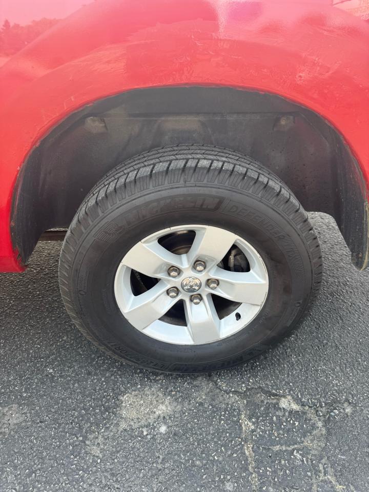 2012 RAM 1500 ST 5.7L hemi 4x4 AS IS SPECIAL Photo31