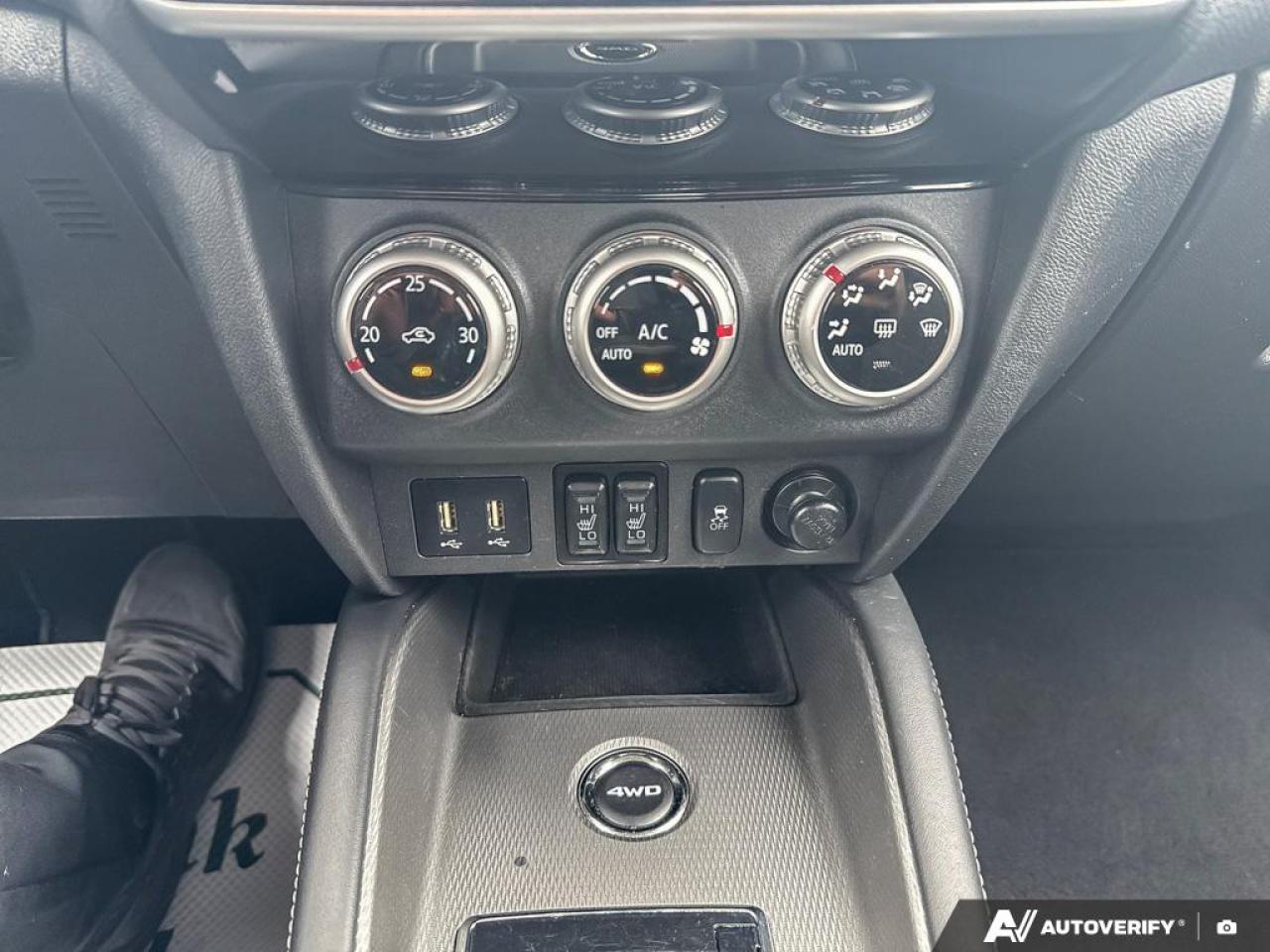 2022 Mitsubishi RVR ES / NO ACCIDENTS / 4WD / HEATED SEATS / AUTO - Photo #17