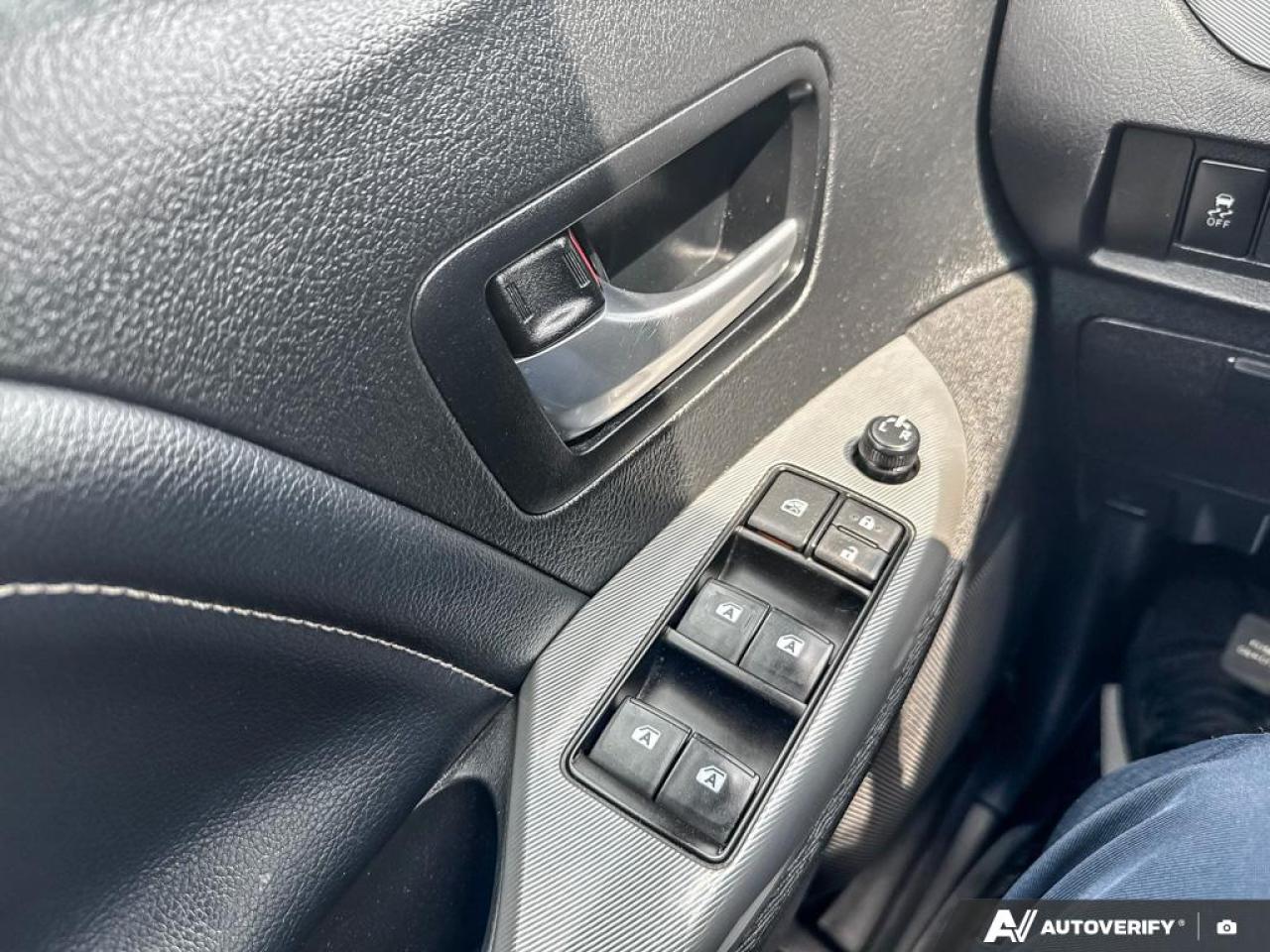 2018 Toyota Sienna SE / 7 PASS / LEATHER / ROOF / NAV / POWER DOORS - Photo #12