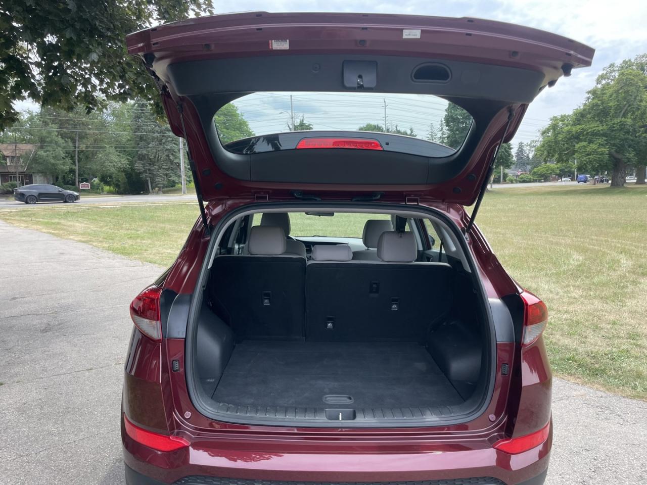 2017 Hyundai Tucson SE AWD - Photo #9