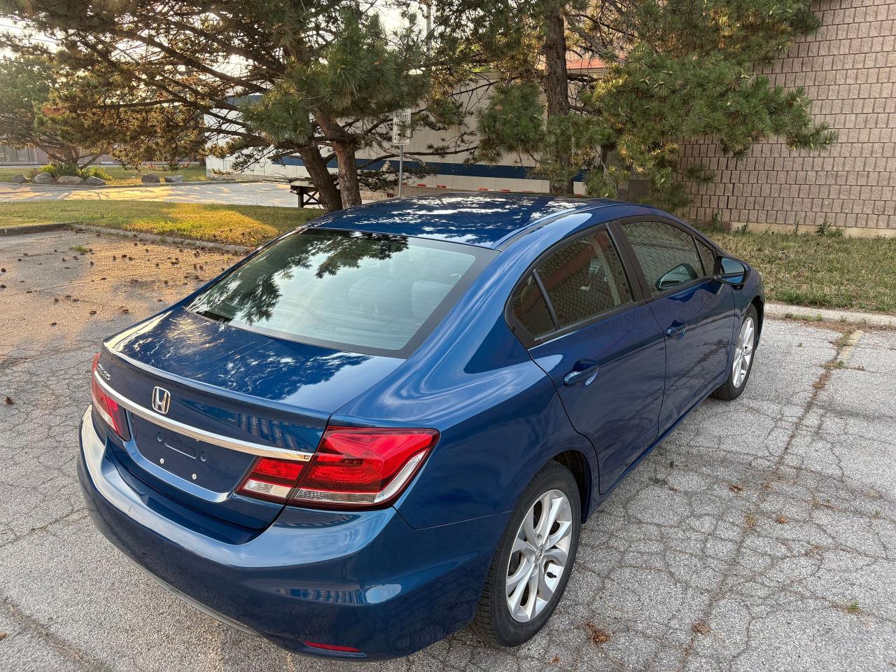 2015 Honda Civic LX Photo3