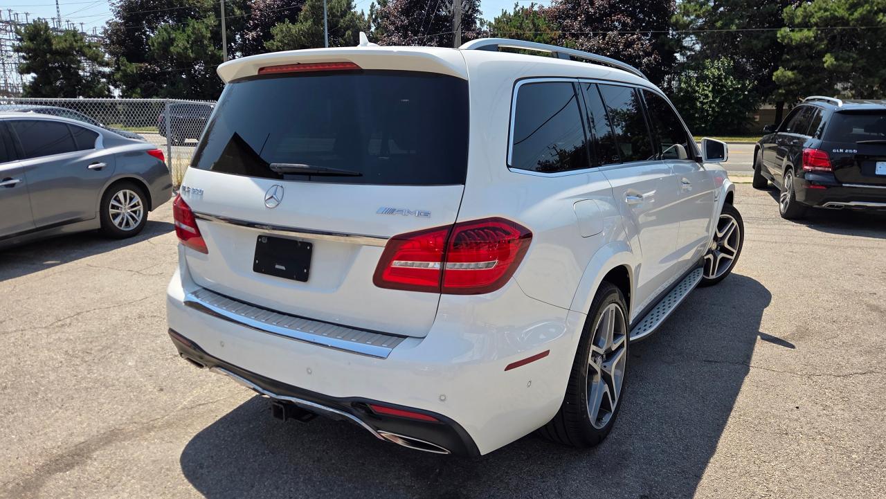 2017 Mercedes-Benz GLS 4MATIC 4dr GLS 550 AMG - Photo #4