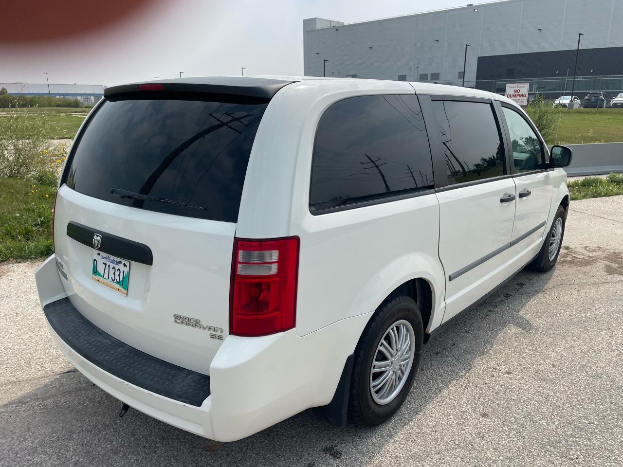 2010 Dodge Grand Caravan SE - Photo #5