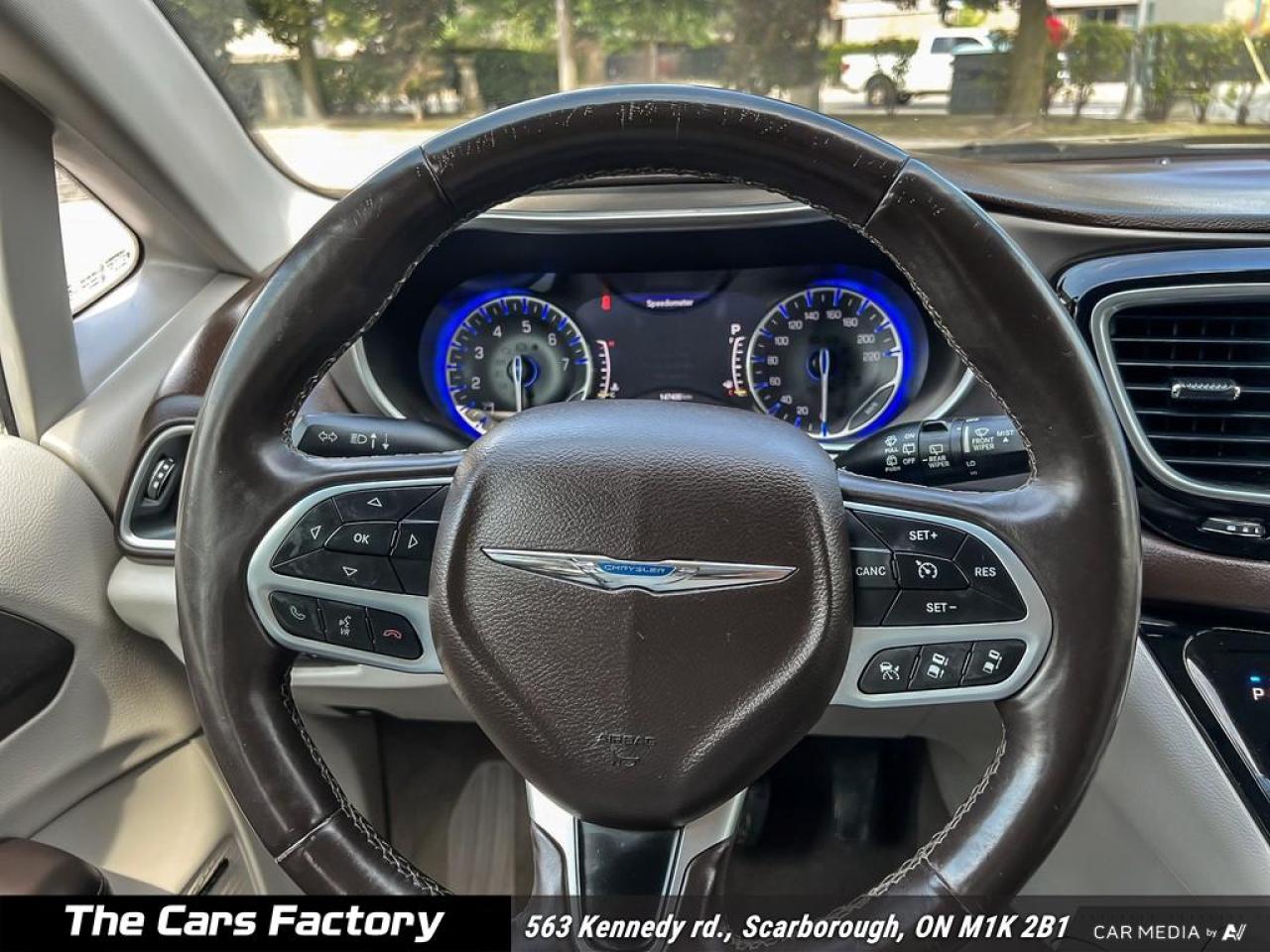 2017 Chrysler Pacifica Touring-L Plus Top Of The Line Model! - Photo #12