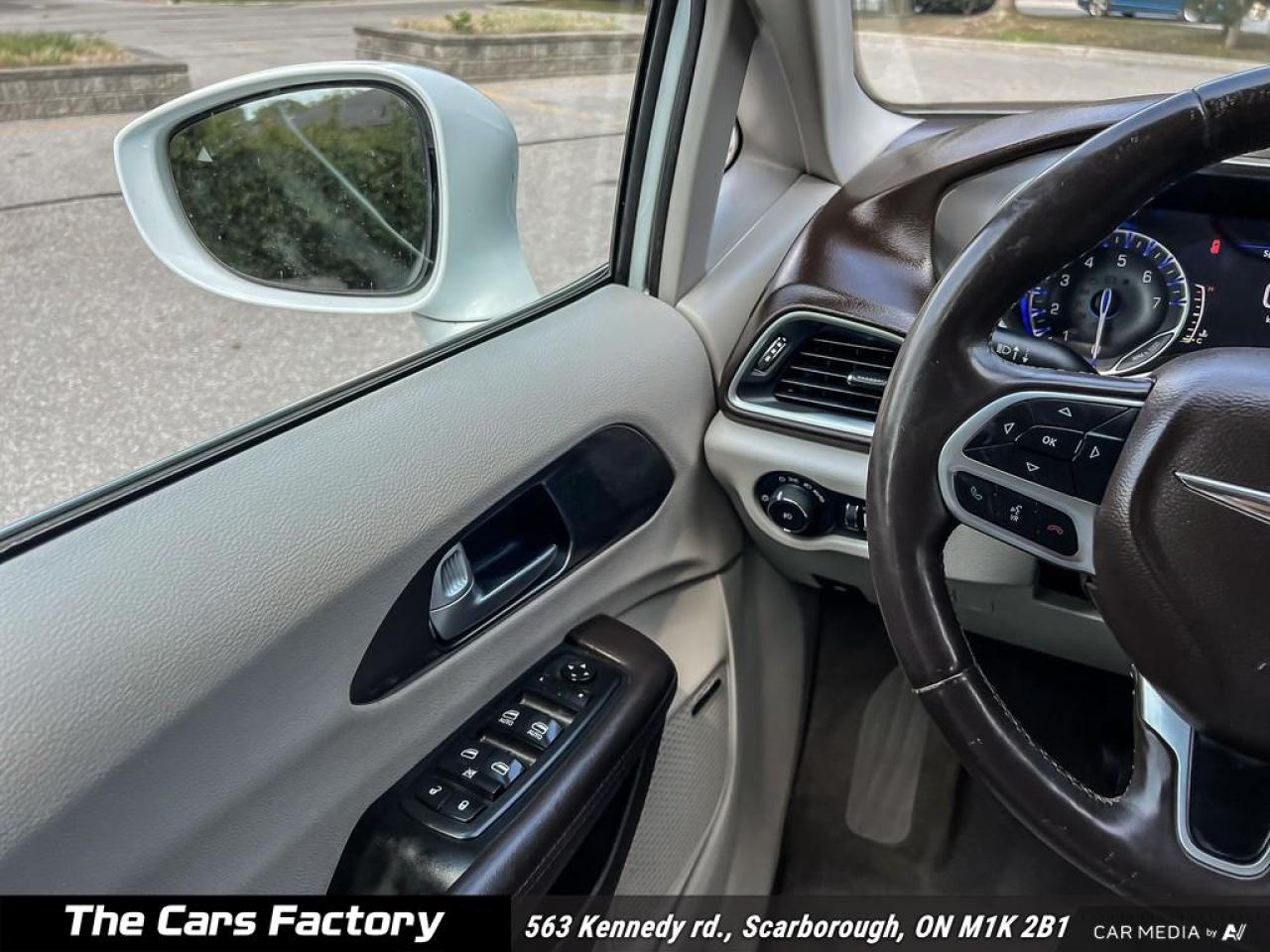 2017 Chrysler Pacifica Touring-L Plus Top Of The Line Model! - Photo #15