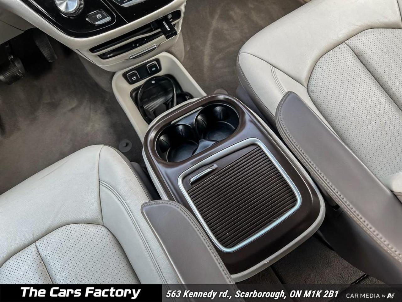 2017 Chrysler Pacifica Touring-L Plus Top Of The Line Model! - Photo #16