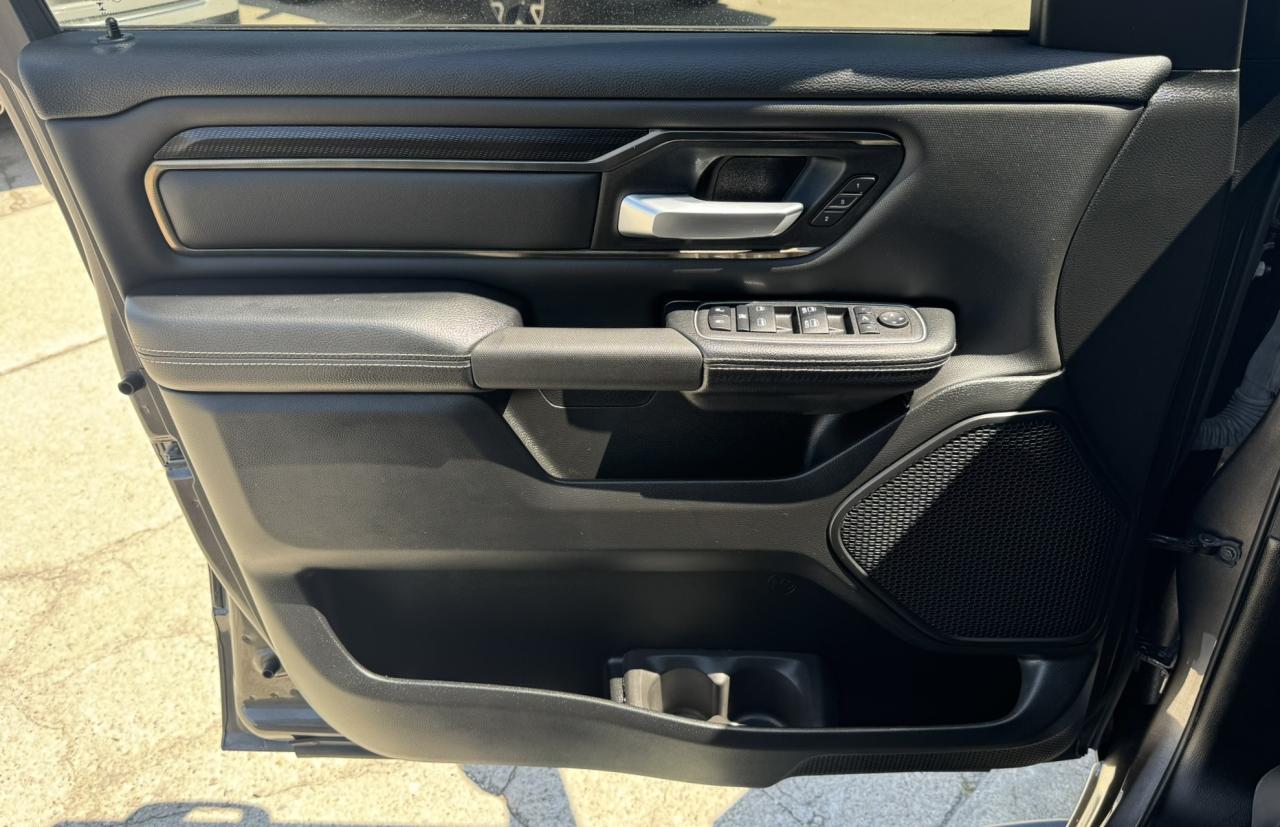 2023 RAM 1500 SPORT 4X4 CREW CAB 5'7" BOX Photo