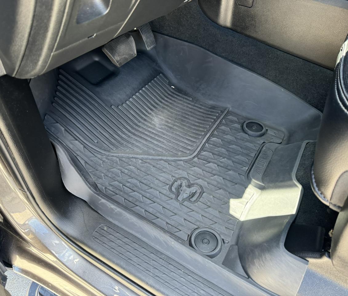 2023 RAM 1500 SPORT 4X4 CREW CAB 5'7" BOX Photo