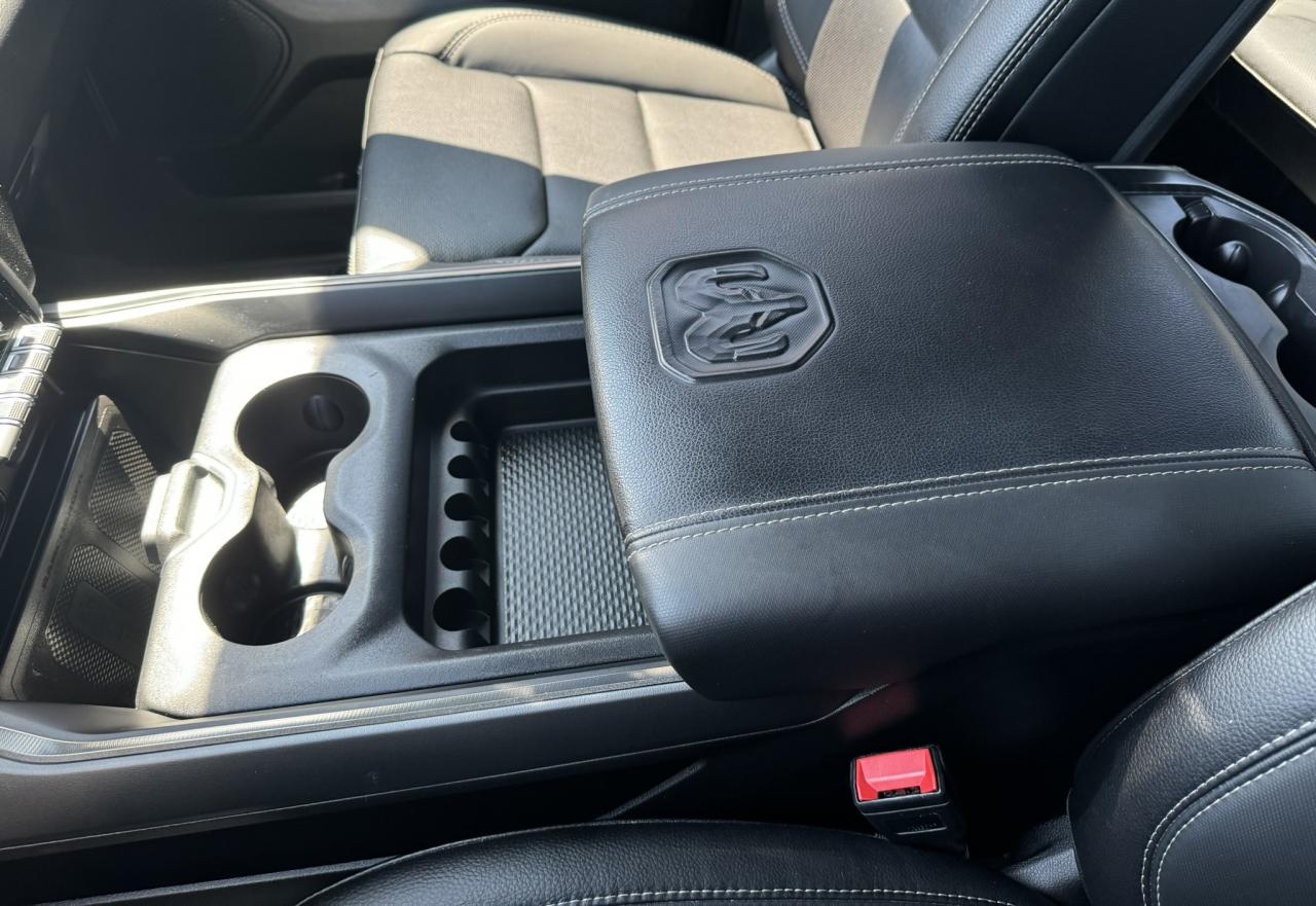 2023 RAM 1500 SPORT 4X4 CREW CAB 5'7" BOX Photo