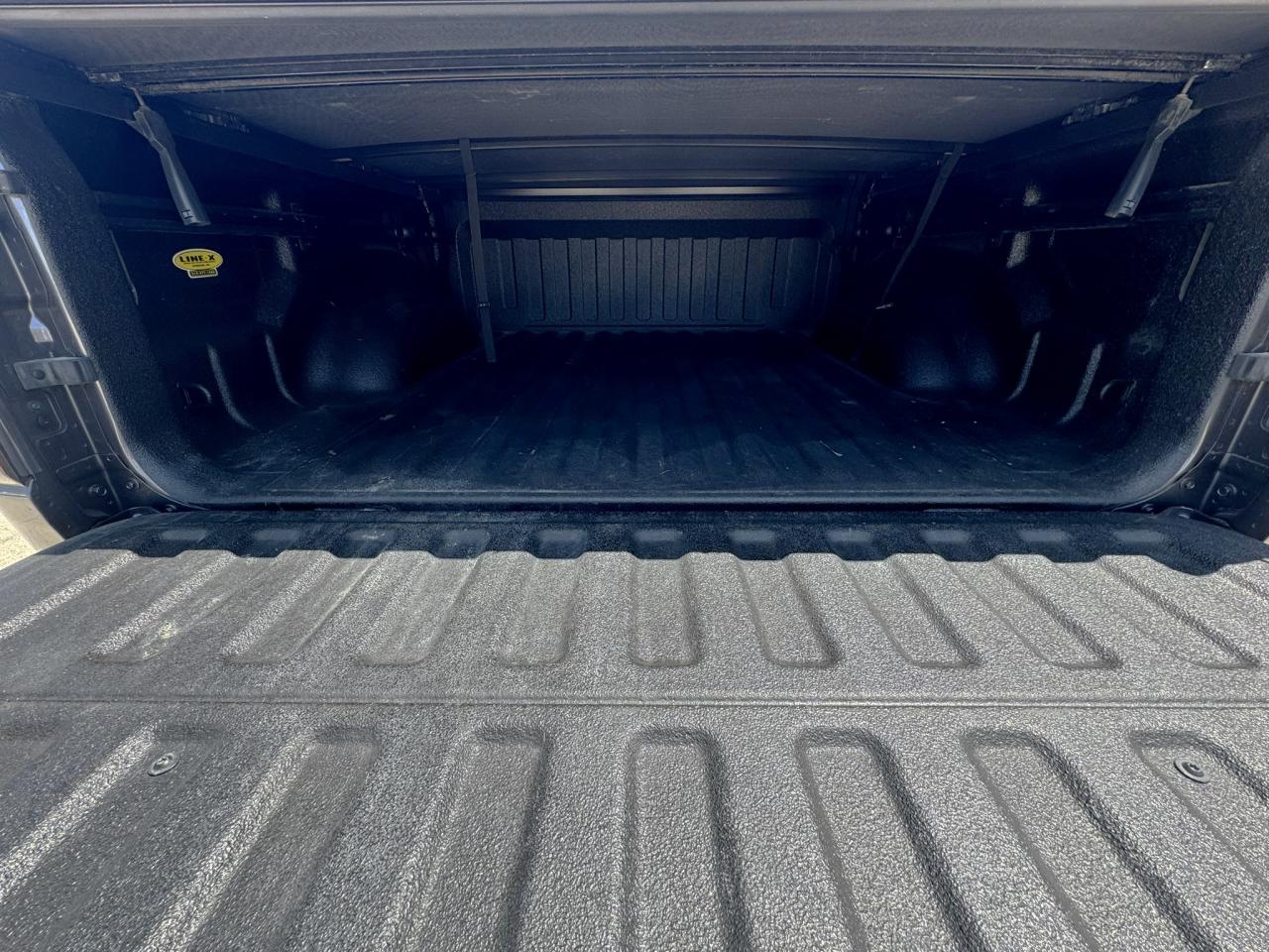 2023 RAM 1500 SPORT 4X4 CREW CAB 5'7" BOX Photo