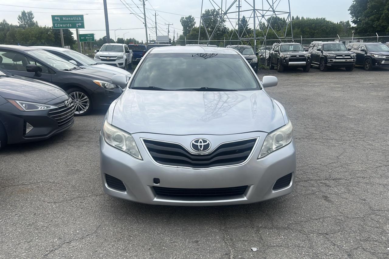 Used 2011 Toyota Camry LE for sale in Ottawa, ON