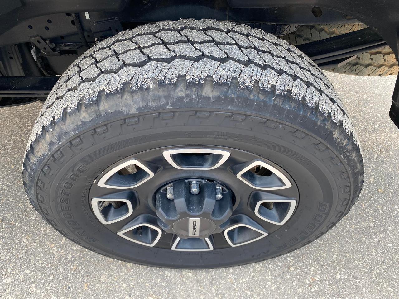 2023 Ford F-250 SUPER DUTY PLATINUM F250 SRW 160" Photo5