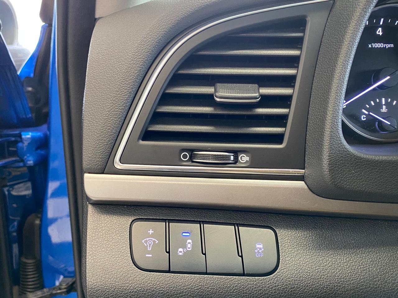 2018 Hyundai Elantra GL+Camera+Blind Spot+Heated Seats+Steering+Carplay Photo35