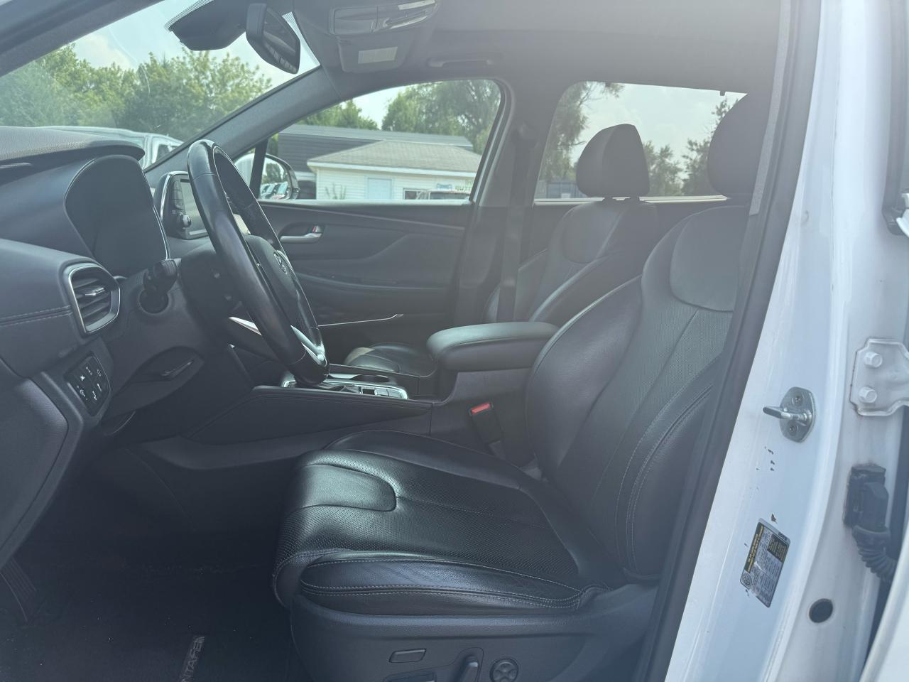 2019 Hyundai Santa Fe Luxury Photo12