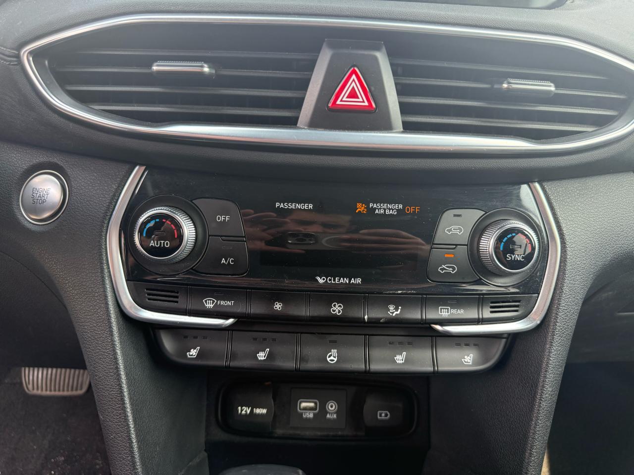 2019 Hyundai Santa Fe Luxury Photo15