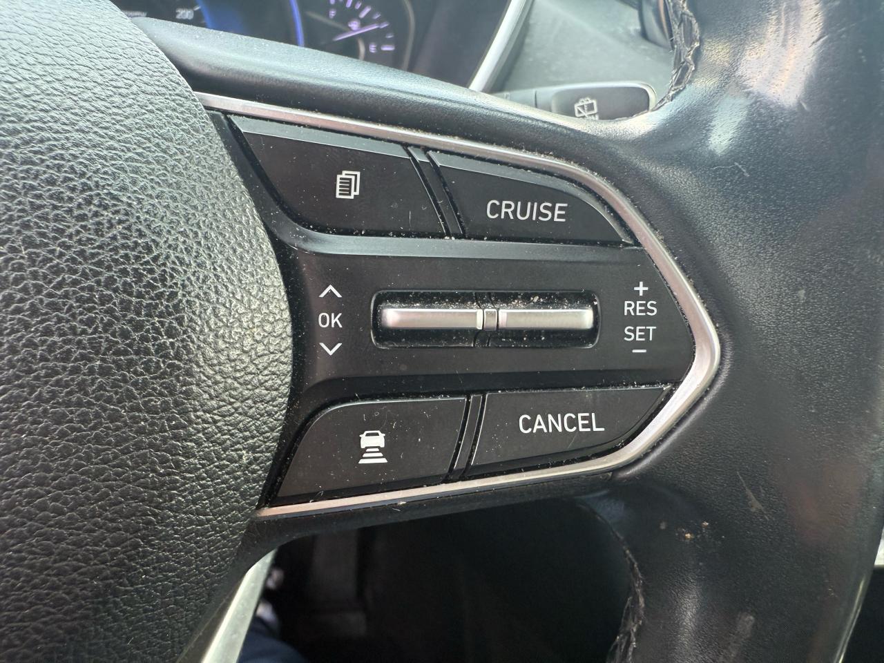 2019 Hyundai Santa Fe Luxury Photo18