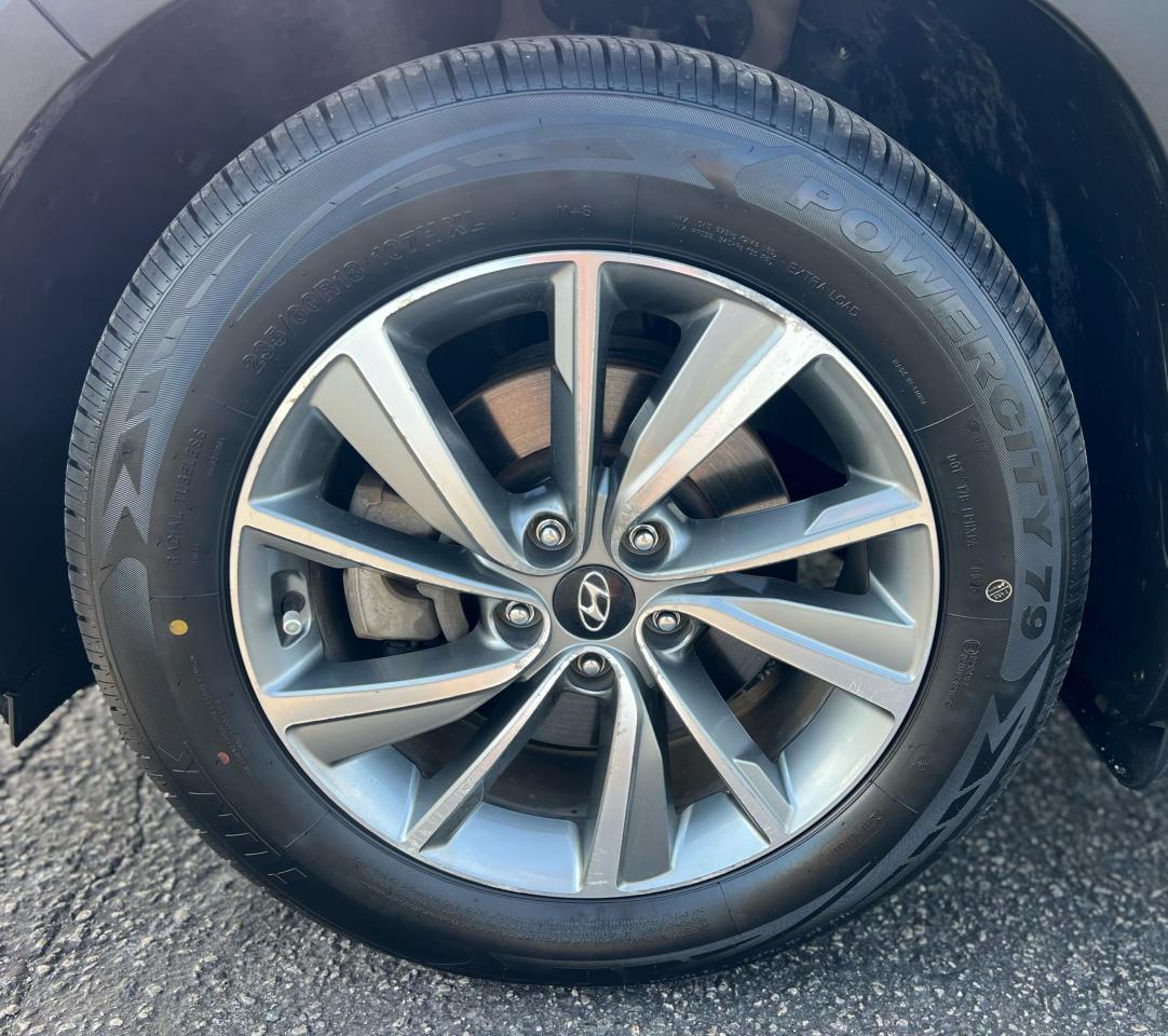 2019 Hyundai Santa Fe Luxury Photo38