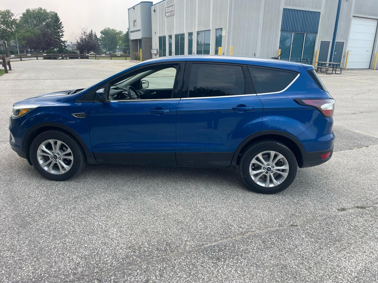 2017 Ford Escape SE - Photo #8