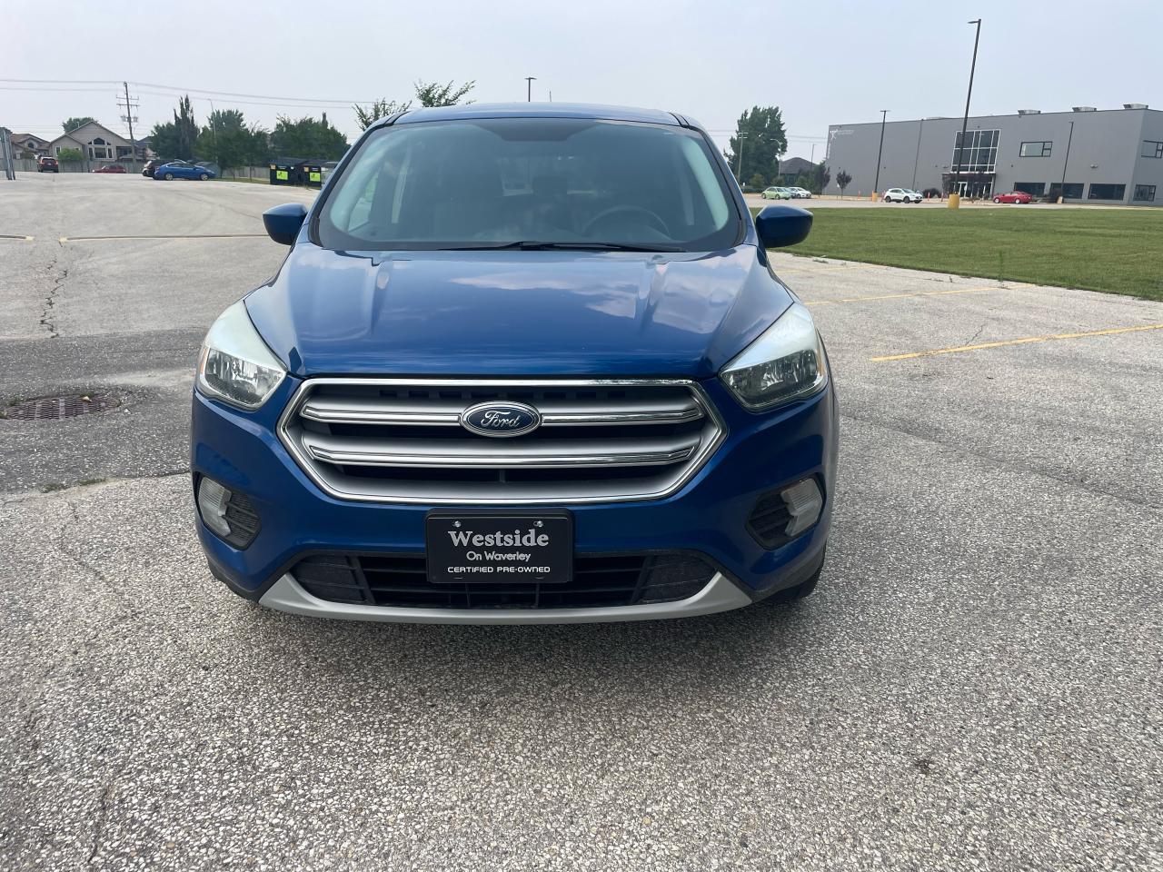 2017 Ford Escape SE - Photo #2