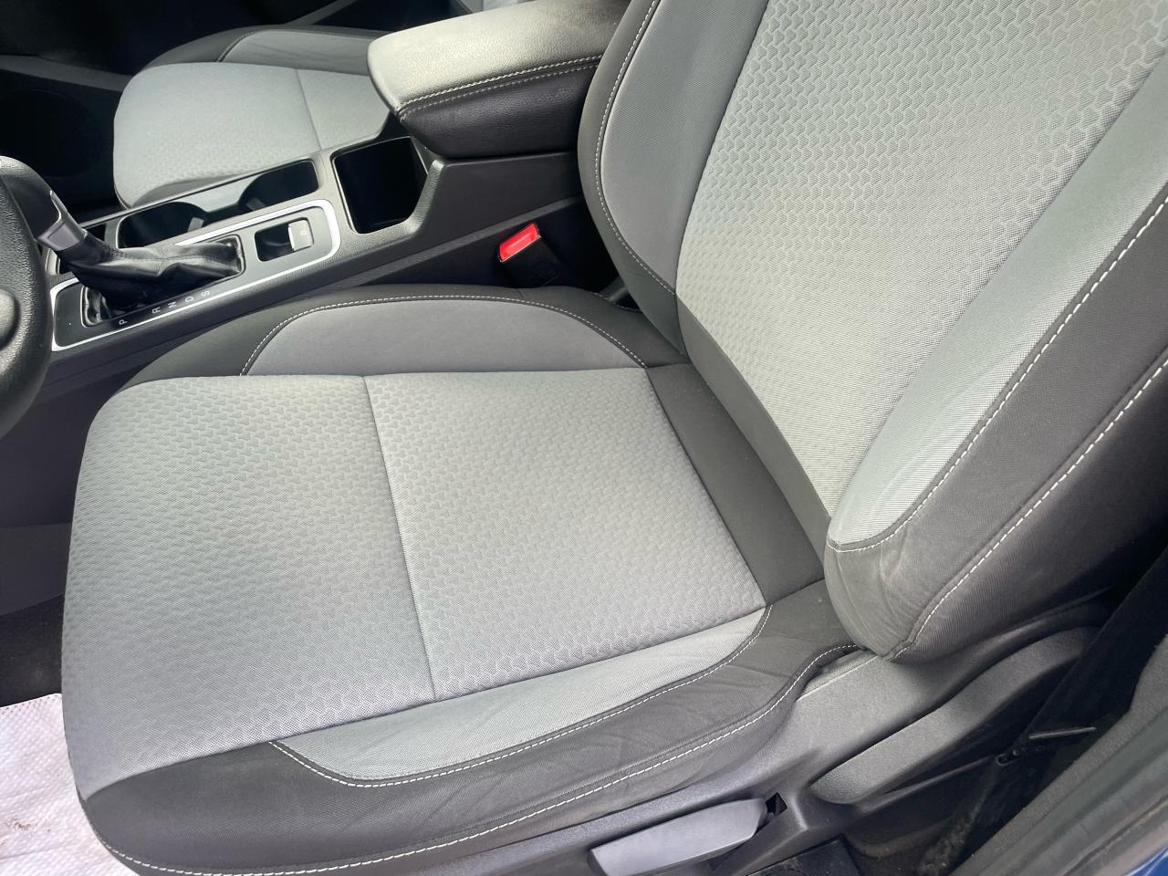 2017 Ford Escape SE - Photo #10