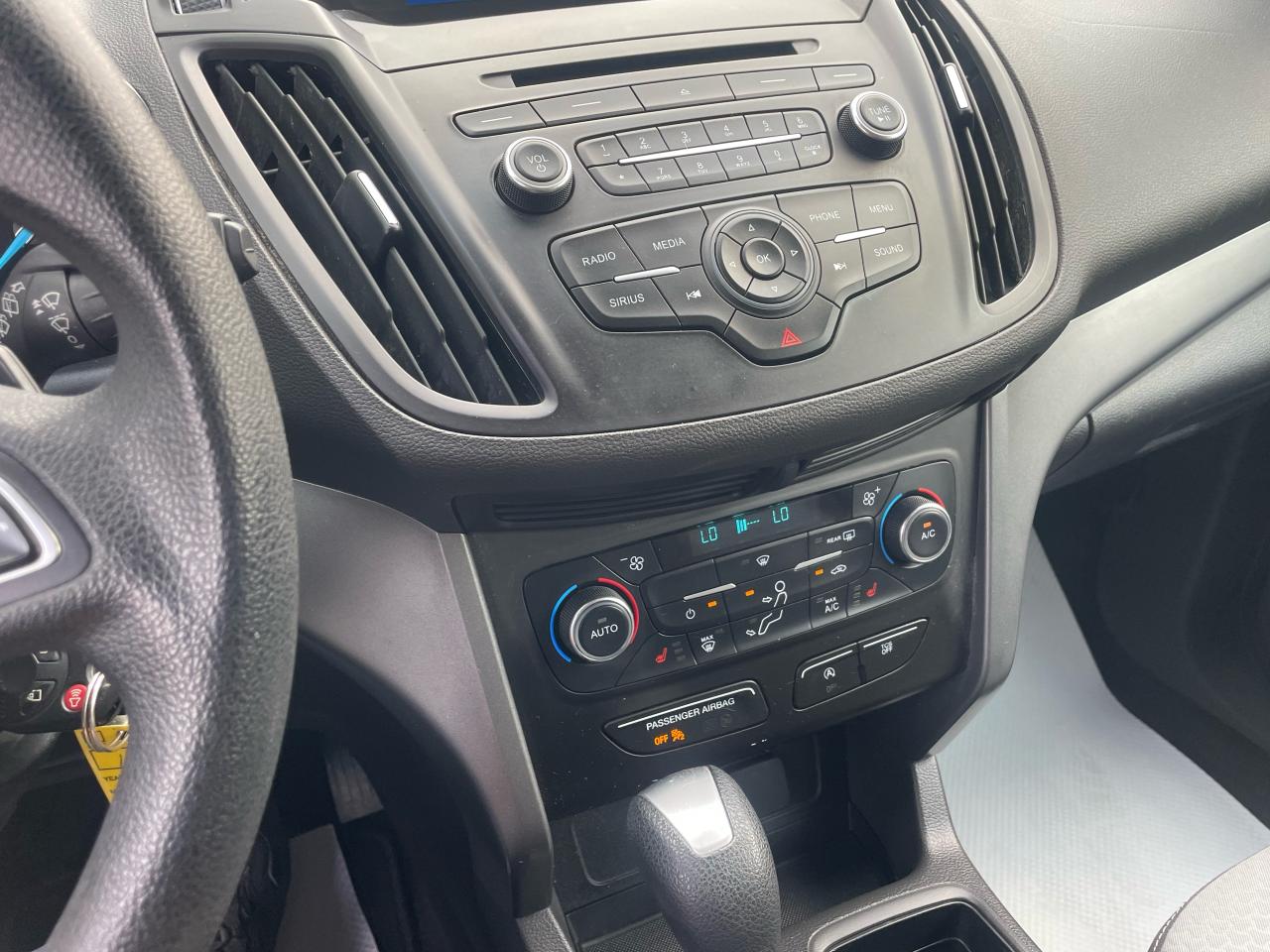 2017 Ford Escape SE - Photo #15