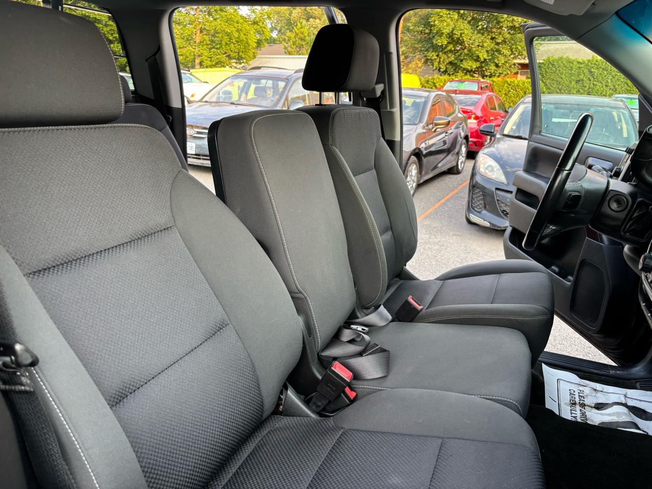 2018 GMC Sierra 1500 SLE - Photo #18