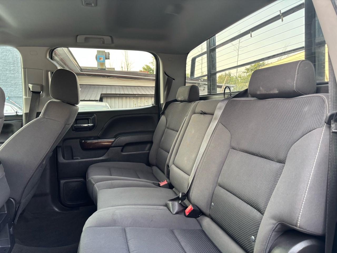 2018 GMC Sierra 1500 SLE - Photo #16