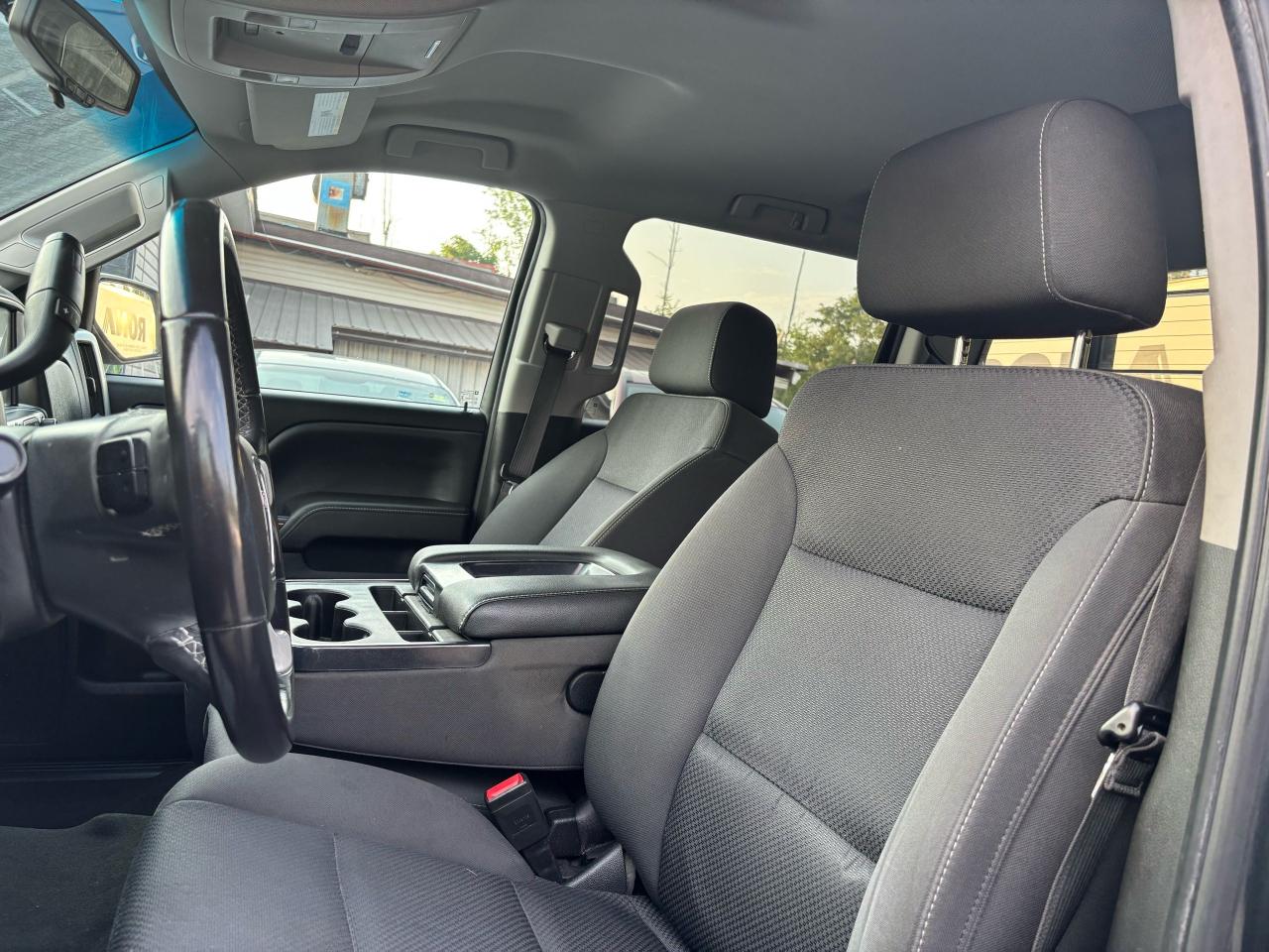 2018 GMC Sierra 1500 SLE - Photo #10