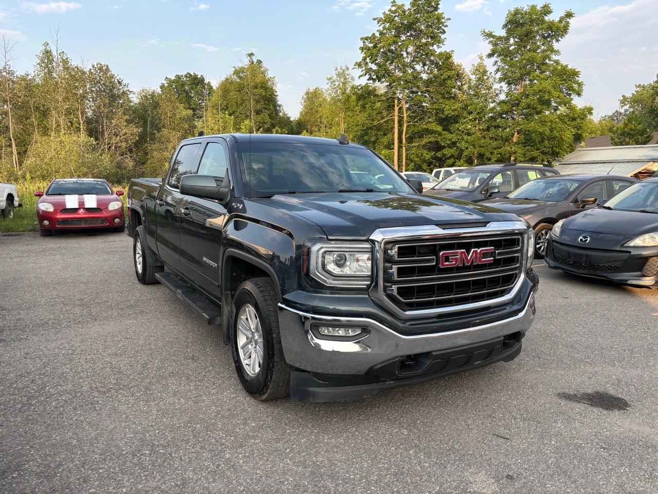 Used 2018 GMC Sierra 1500 SLE for sale in Gloucester, ON