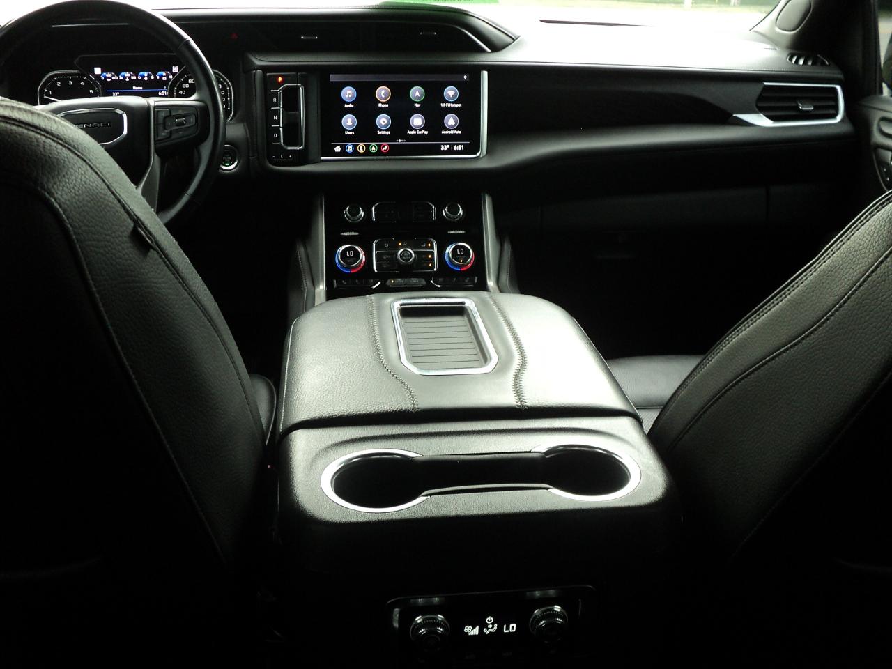 2021 GMC Yukon XL Denali 4WD 6.2L8cyl RoofNavLeatherHeatedCoolSeats - Photo #20
