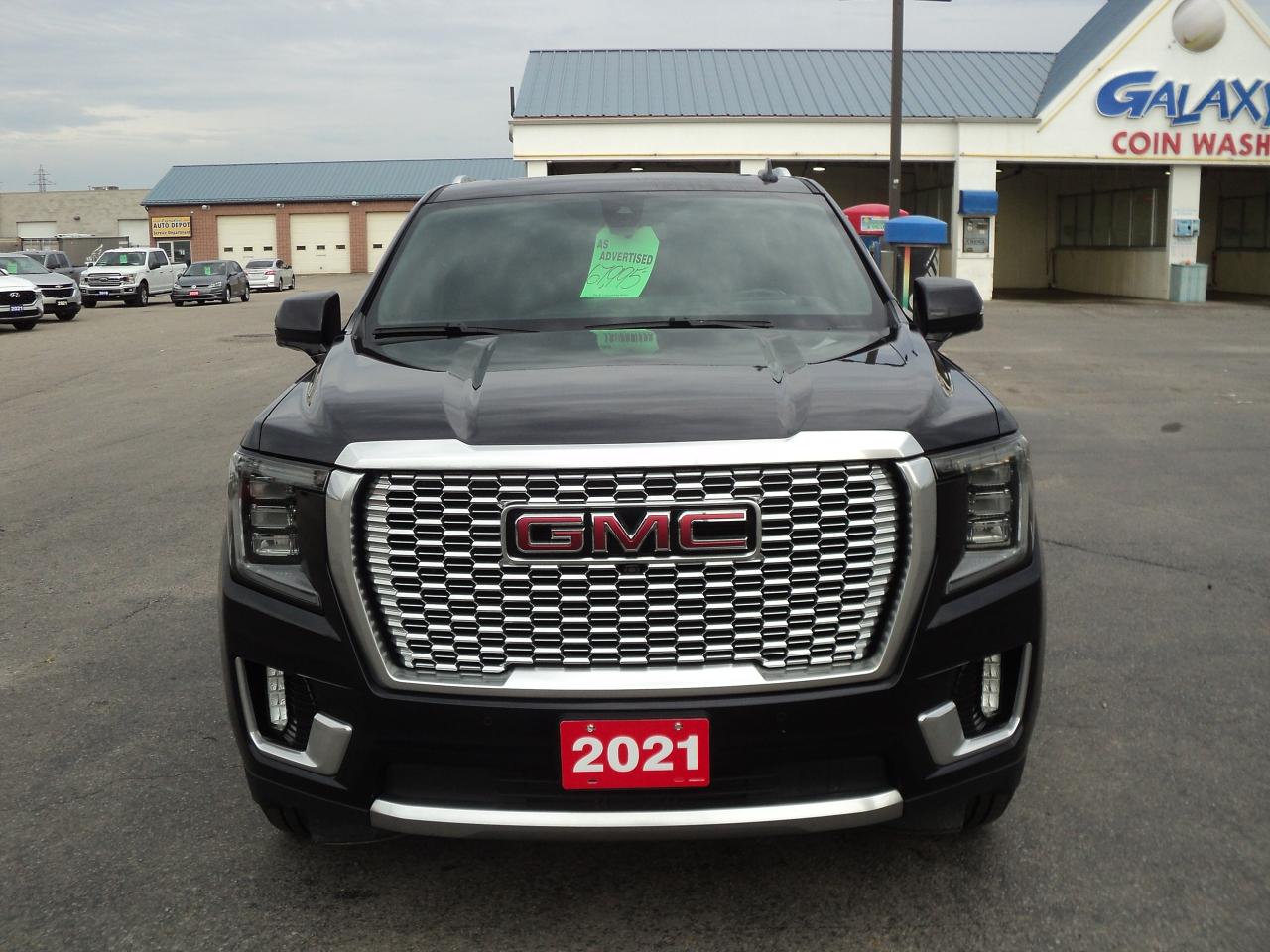 2021 GMC Yukon XL Denali 4WD 6.2L8cyl RoofNavLeatherHeatedCoolSeats Photo3