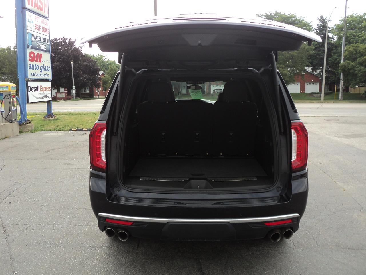 2021 GMC Yukon XL Denali 4WD 6.2L8cyl RoofNavLeatherHeatedCoolSeats - Photo #8